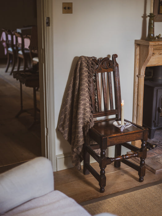 17th Century English Carved Oak Backstool Chair (c. 1680)