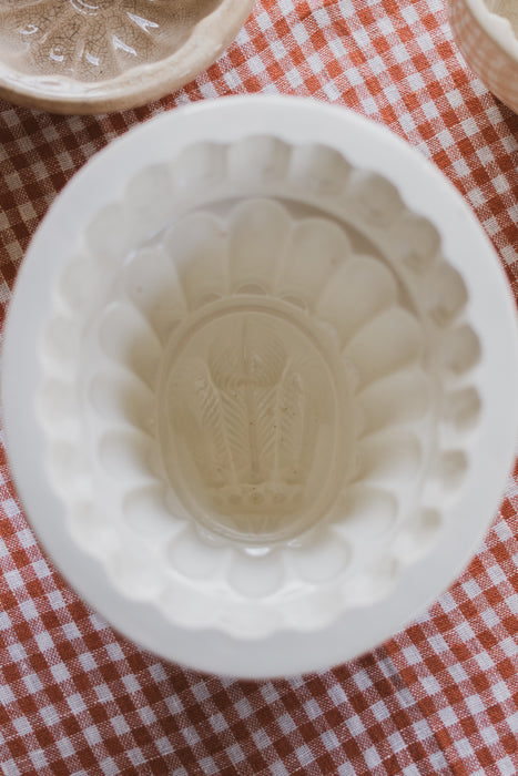 Antique Victorian Copeland Jelly Mould - Prince of Wales Feather Motif