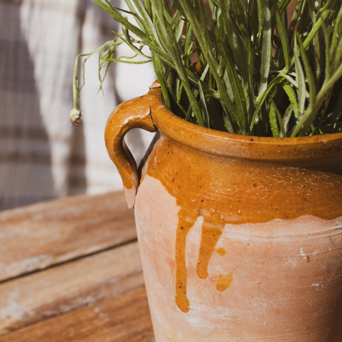 Hand-crafted Asa Earthenware Small Vase