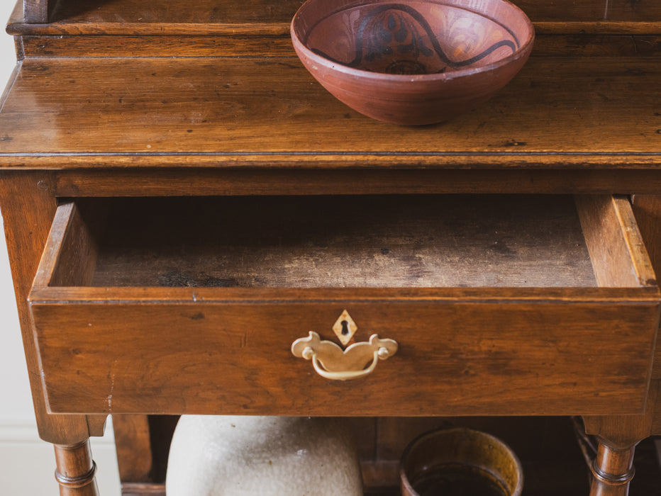 Antique Welsh Oak Dresser - Late 18th Century
