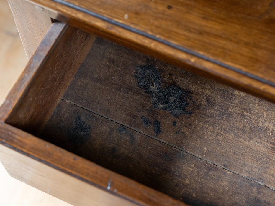 Antique Welsh Oak Dresser - Late 18th Century