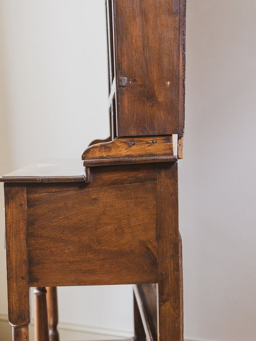 Antique Welsh Oak Dresser - Late 18th Century