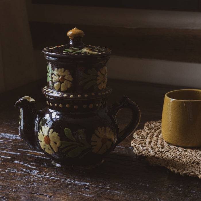 Charming Vintage Savoyard Dark Brown & Floral Motif Teapot with Strainer