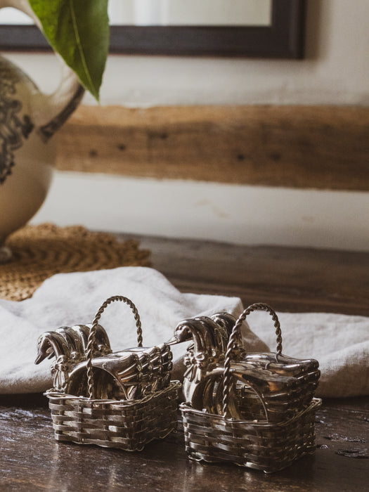 Vintage Silver-Plated 4 Geese Napkin Rings in a Basket / Price is for Both Sets of 4