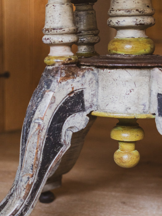 Antique Victorian Folk-Art Painted Tilt-Top Breakfast Table