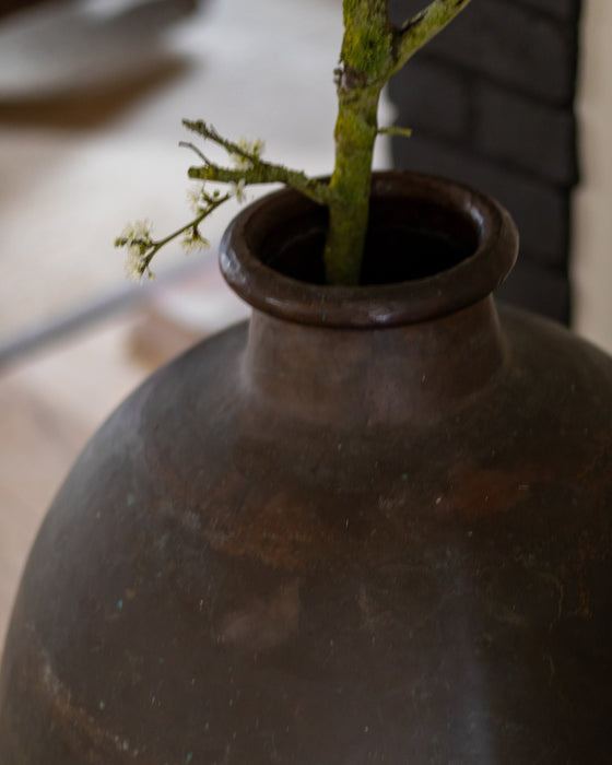 Very Large Antique Indian Copper Water Pot with 2 Iron Handles /  Indoor Decor Huge Copper Pot Vase / Statement Pot