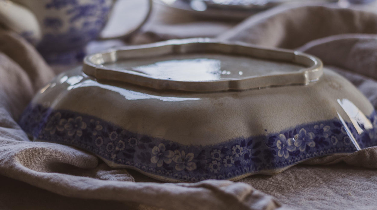 Antique 19th Century Spode Blue Transferware Scalloped Edge Serving Dish
